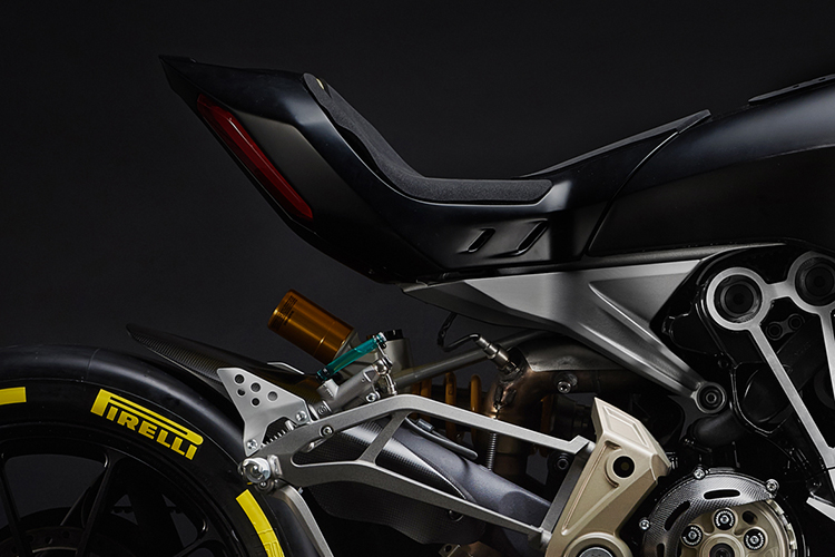 Ducati draXter 02